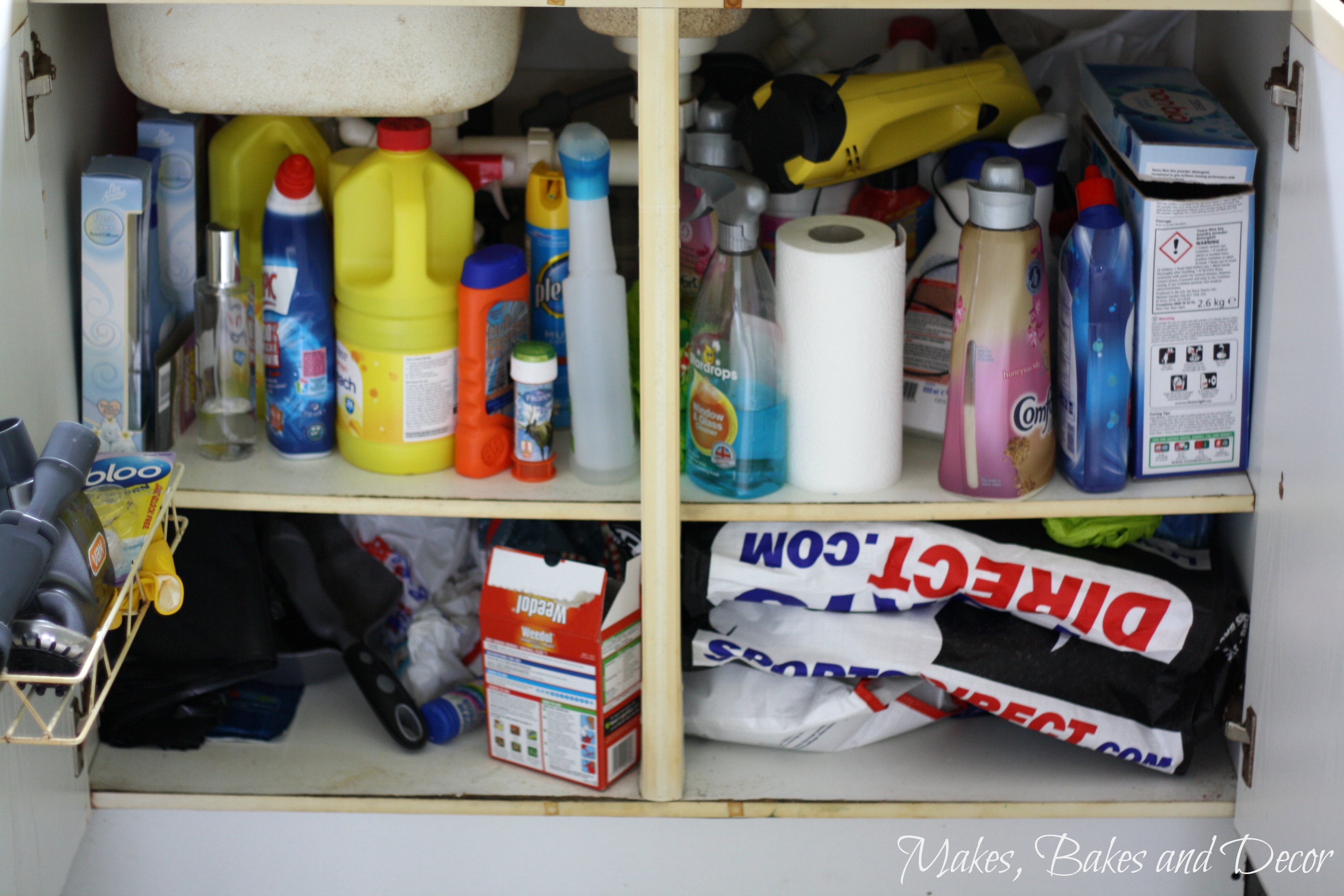 how to organise the cleaning products