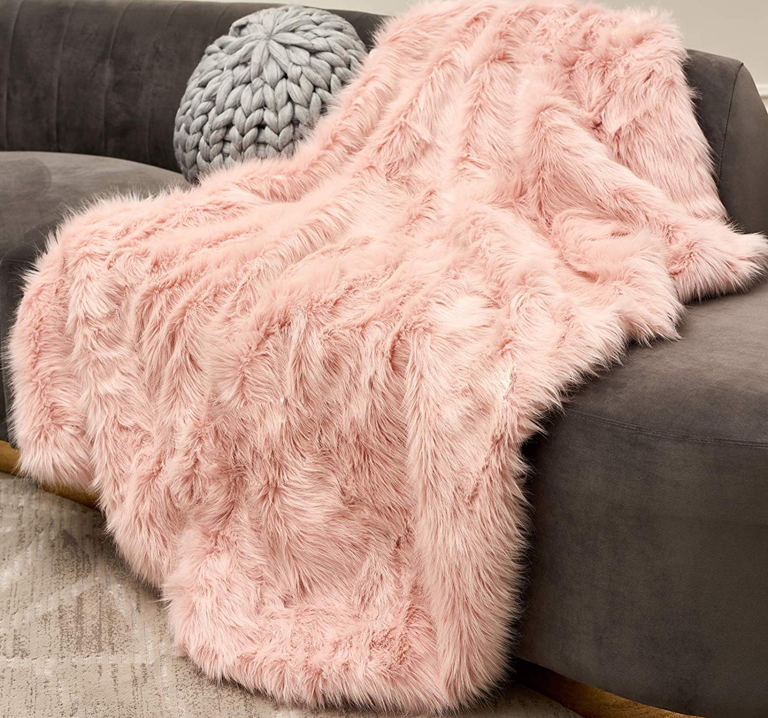 faux fur throw