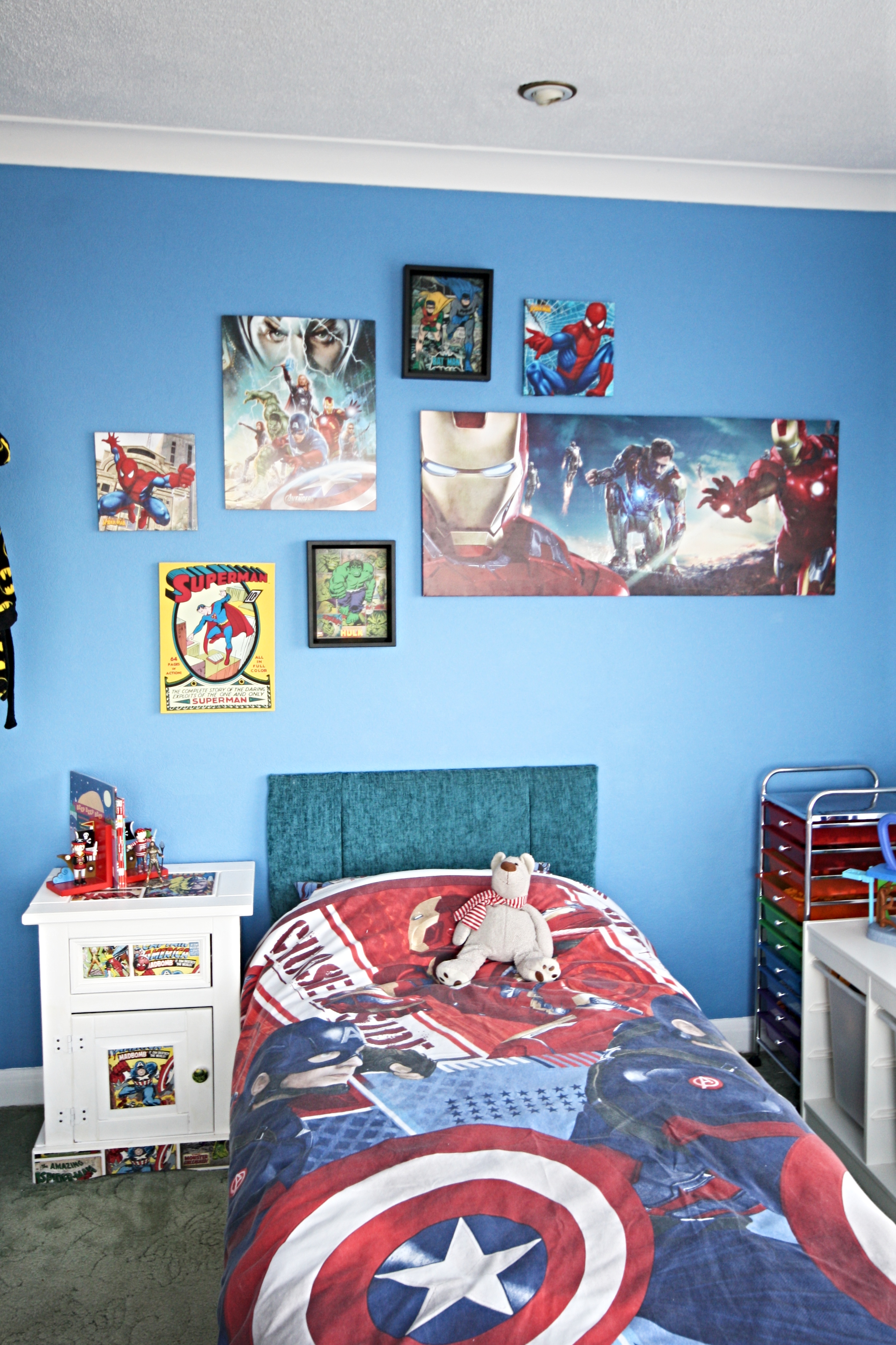 superhero bedroom