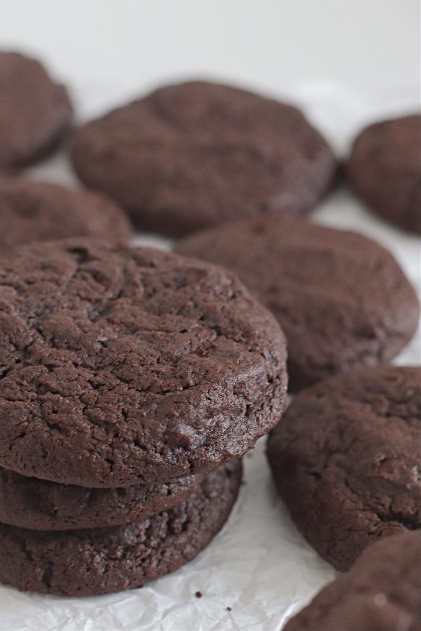 dark chocolate cookies