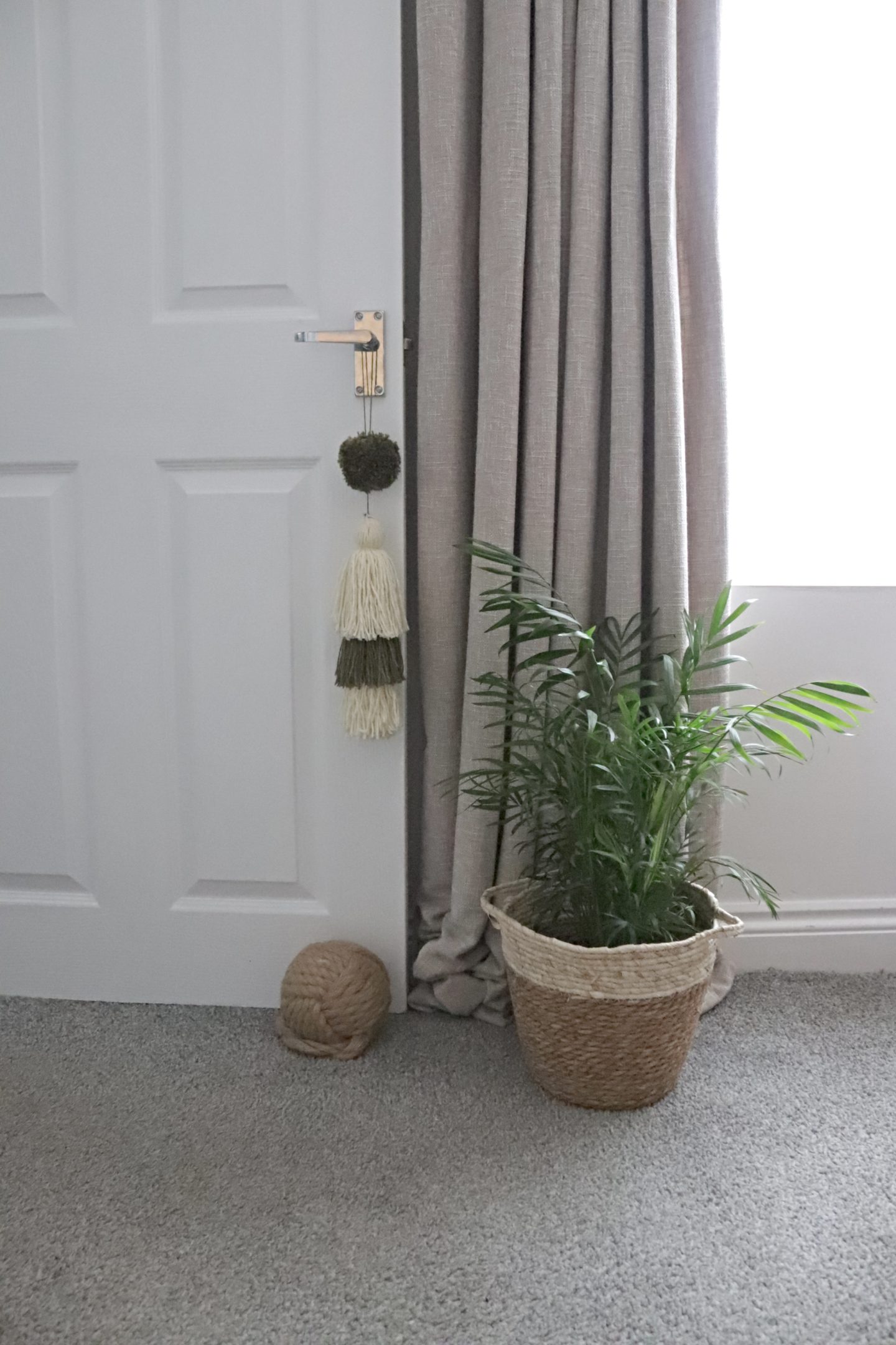 how to make a door tassel from wool