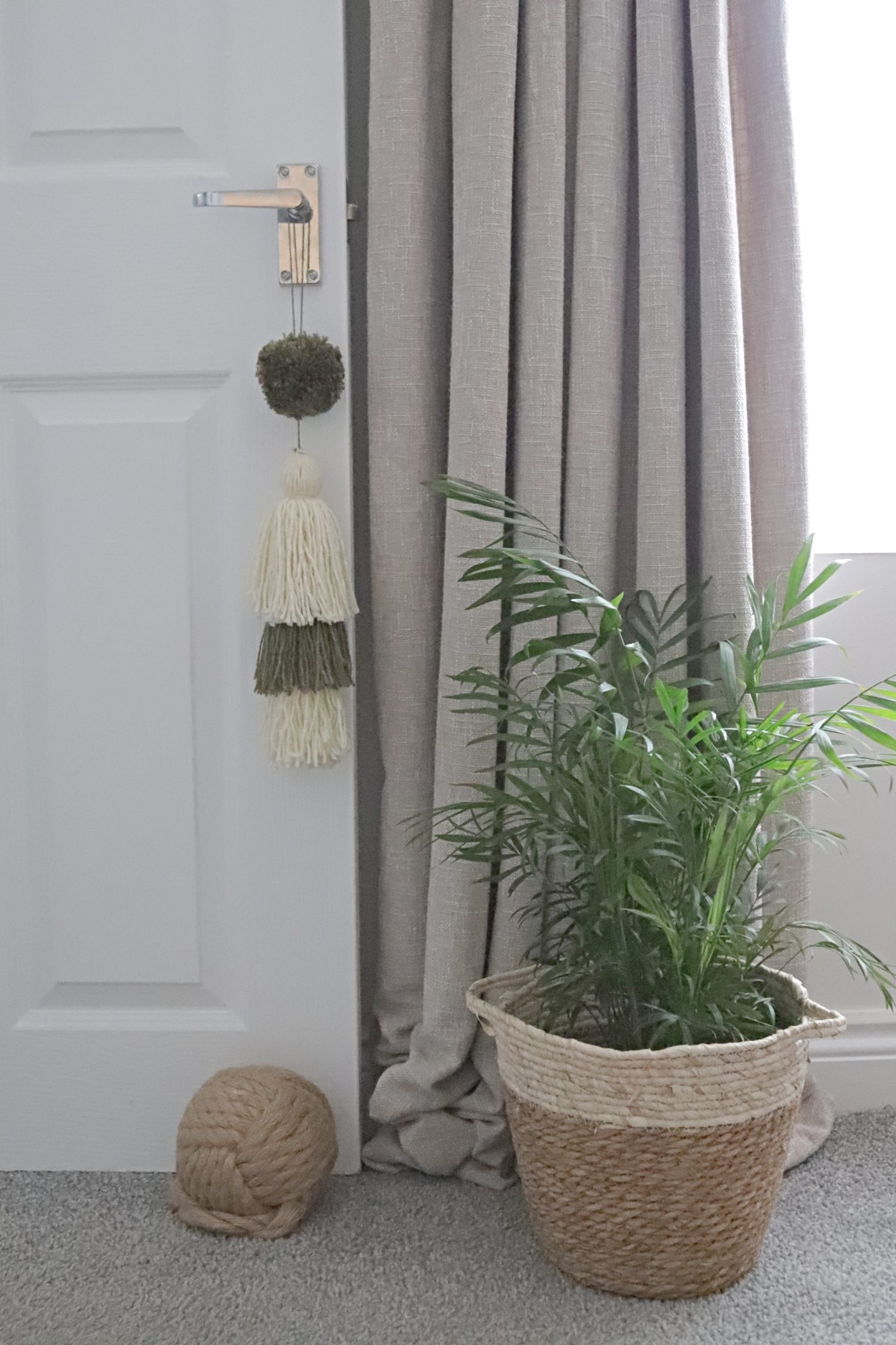 how to make a door tassel from wool
