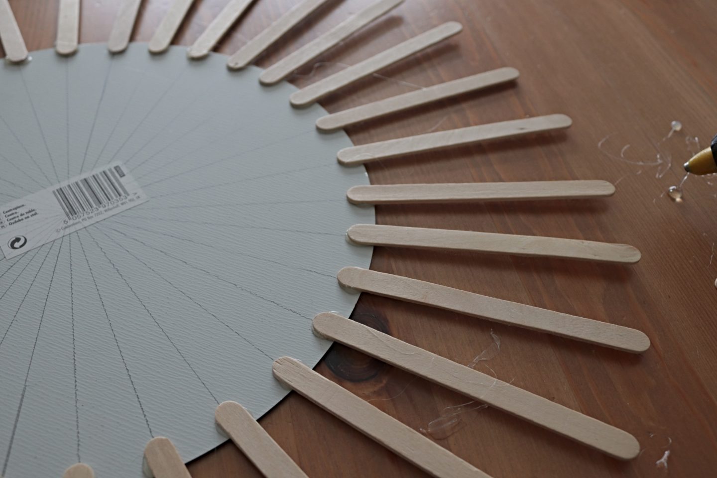 Popsicle Stick Sunburst Mirror DIY - Makes, Bakes and Decor