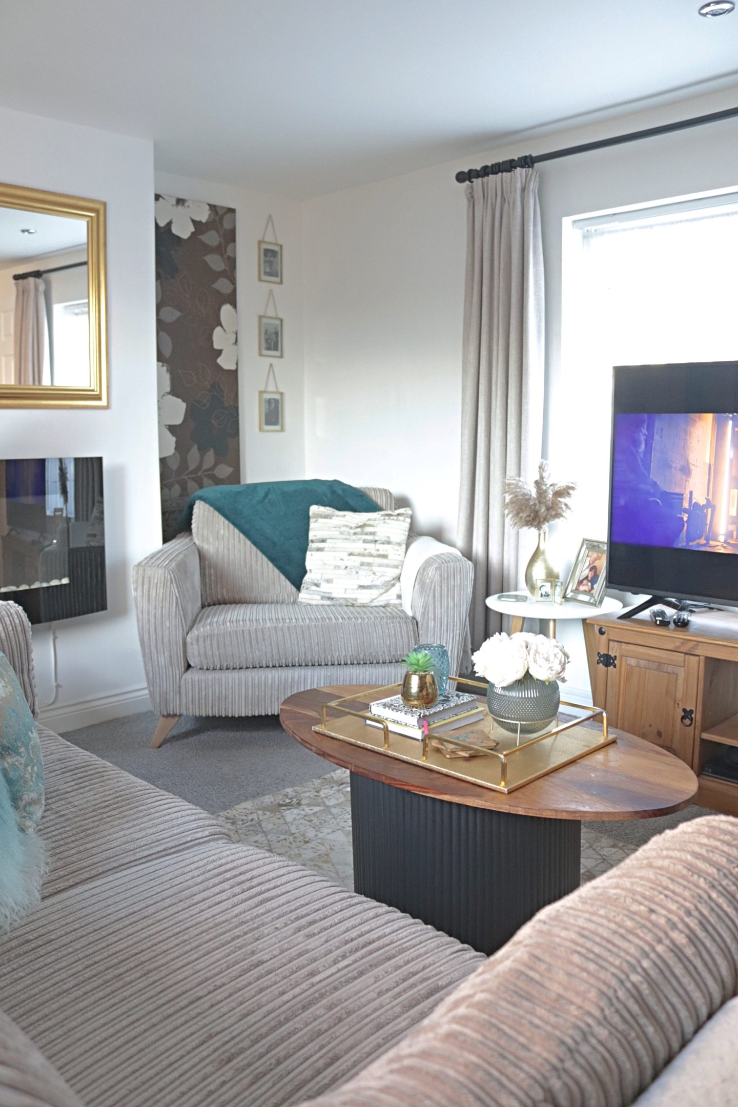 Neutral Glam Living room