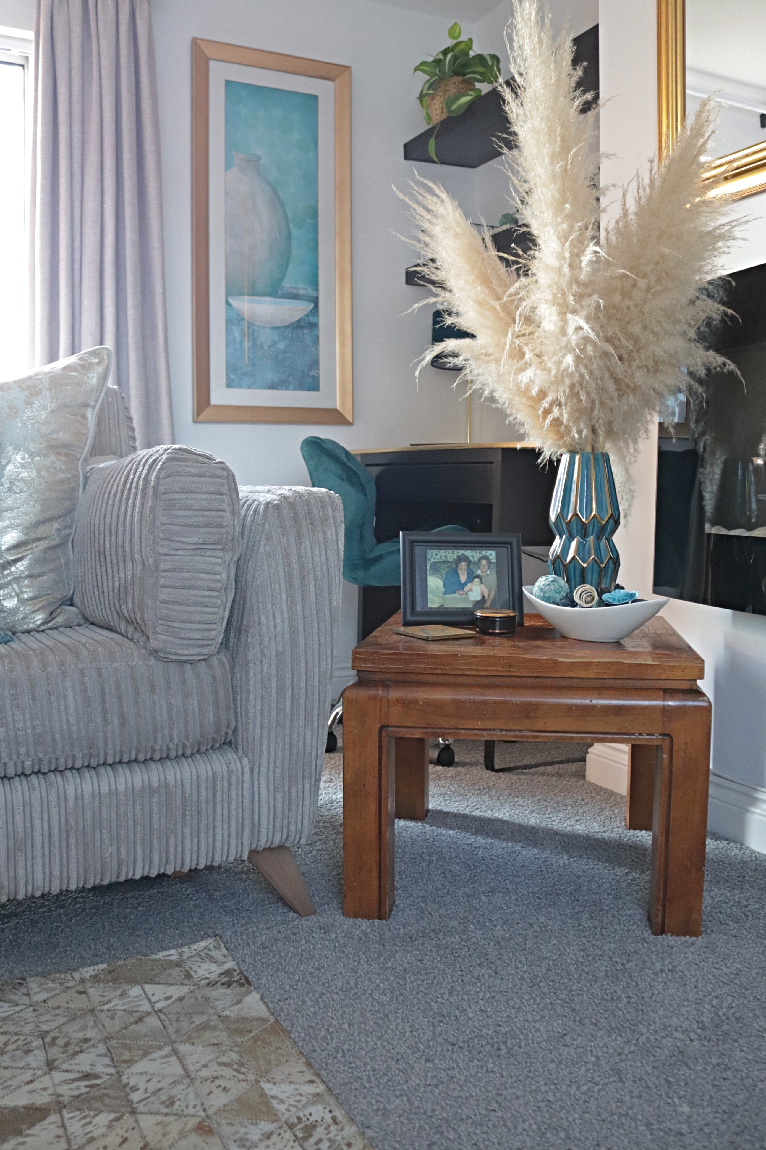 Neutral Glam Living room