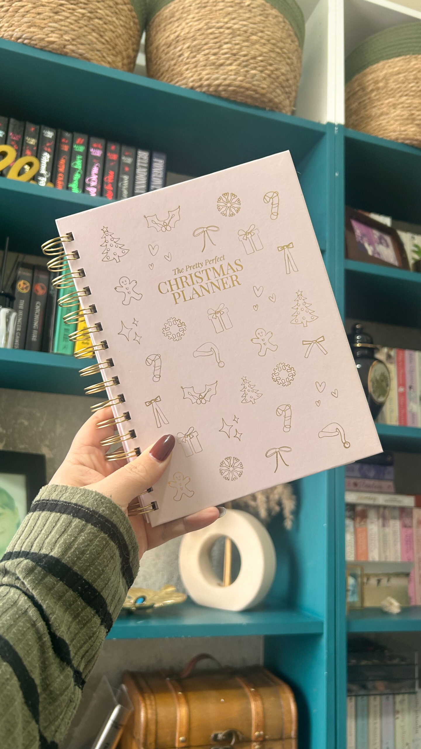 The pretty perfect Christmas Planner